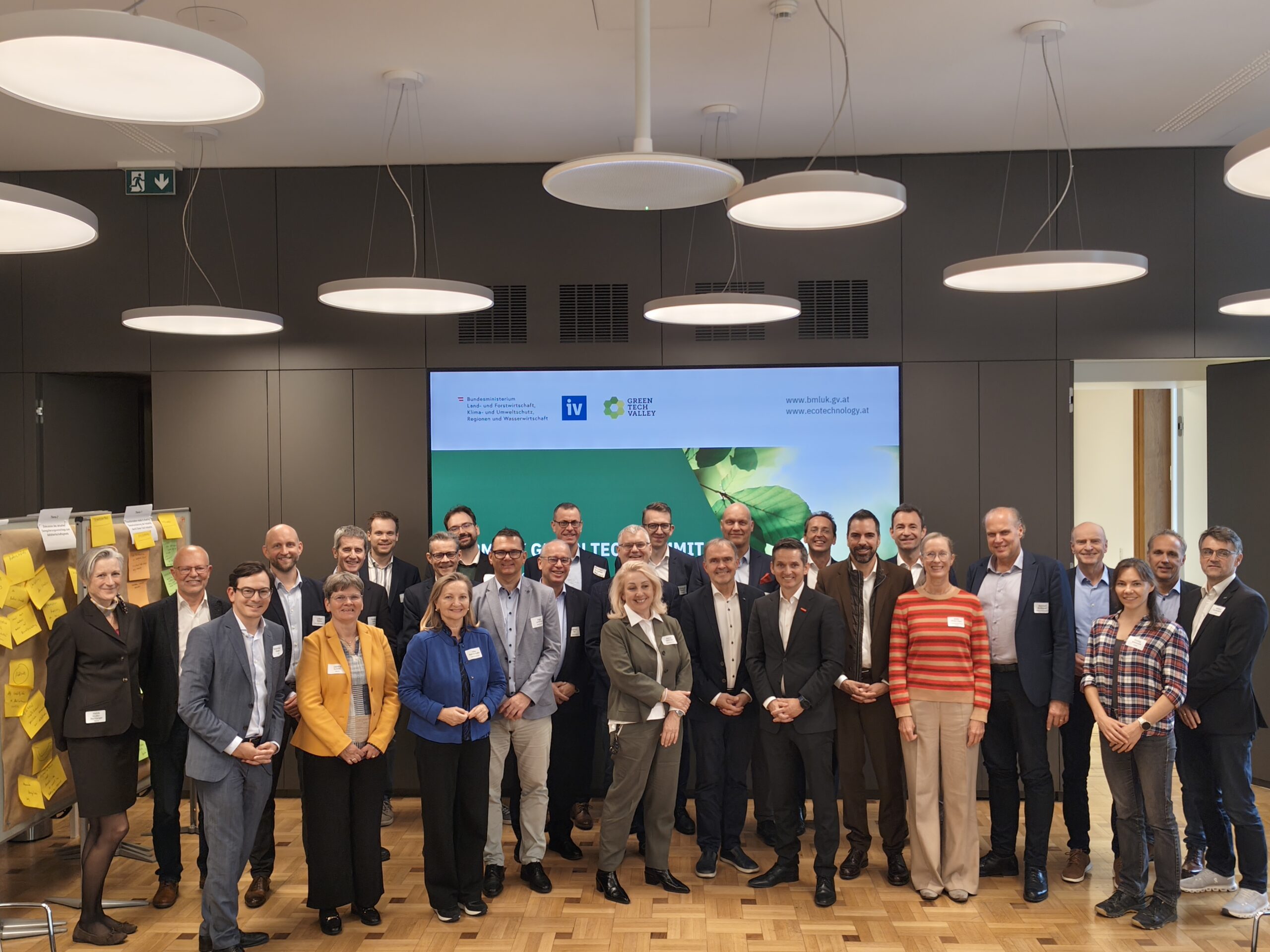 Die Teilnehmenden des 13. BMLUK Green Tech Summit am 19. Oktober 2026 in Wien.